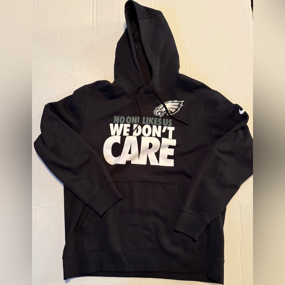Philadelphia Eagles Nike Hoodie Mens XL No One Likes Us We Don't Care RARE
